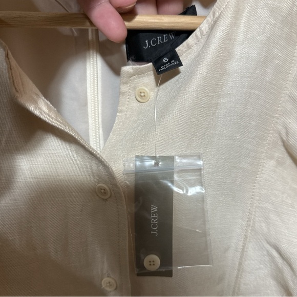 NWT - J. Crew - Ruffle-sleeve linen-cupro blend dress - Size 6 - Westhered Sand - Picture 5 of 7